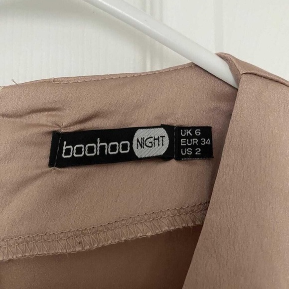 Boohoo Satin Dress - Picture 2 of 3